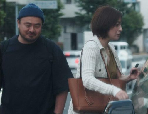 不伦：那些背离“完美形象”的丑闻澳门新葡京入口盘点近年热点女星(图8)